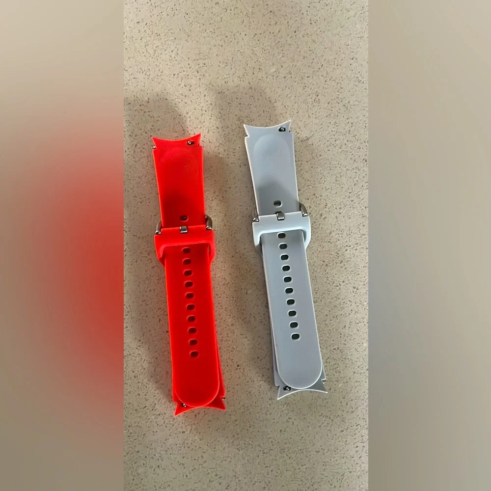 Galaxy Watch band (brand‎ new)